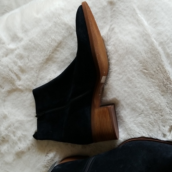 Italian hand crafted leather suede booties - Picture 4 of 4